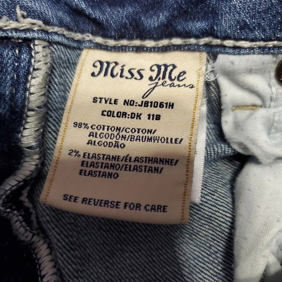 Miss Me Women's Boyfriend JB1061H Denim Shorts 27 - Picture 9 of 10